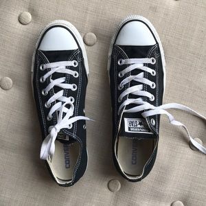 Unisex Black Converse Sneakers